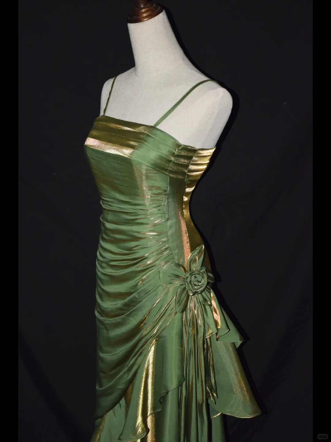 Stunning Prom Dress Spaghetti Straps Pleated Ruffle Birthday Party Dress Evening Dress Cocktail Dress      D2806