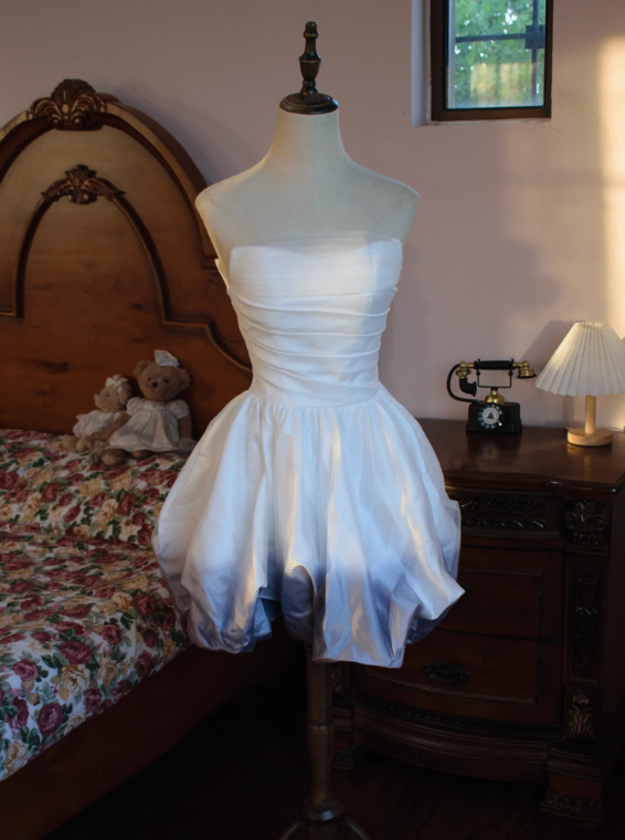 Cute Homecoming Dress Spaghetti Straps Pleated Short Prom Dress Birthday Party Dress Cocktail Dress    D2811