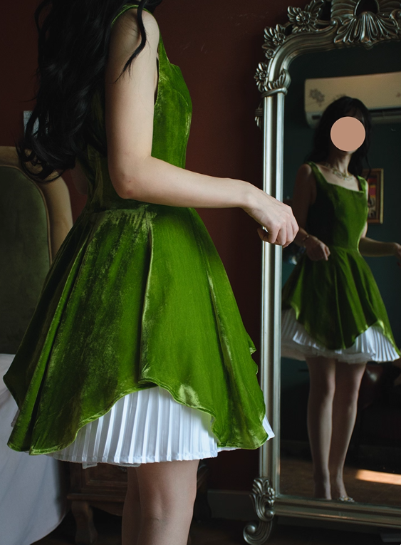 Cute Homecoming Dress Velvet A Line Square Neck Short Prom Dress Birthday Party Dress Cocktail Dress    D2812