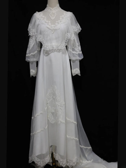 Elegant A Line High Collar Tulle Wedding Dress with Train   D2819