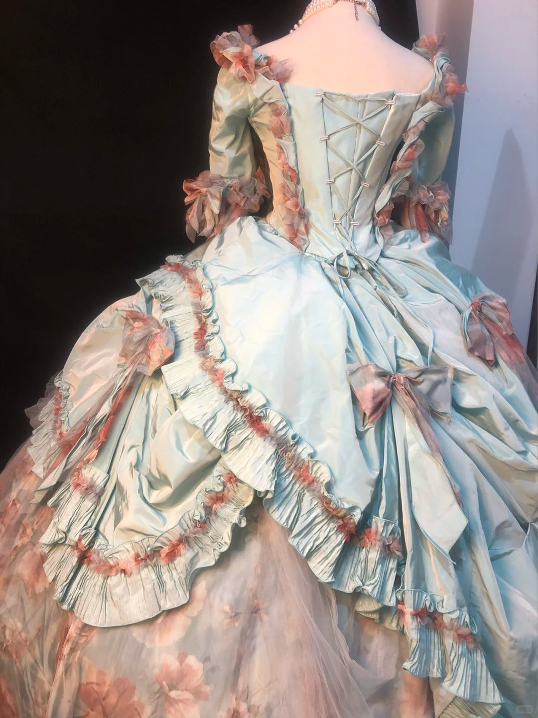 Sweet Prom Dress Square Neck Pleated Ruffle Ball Gown Quinceanera Dress Evening Dress  D2821