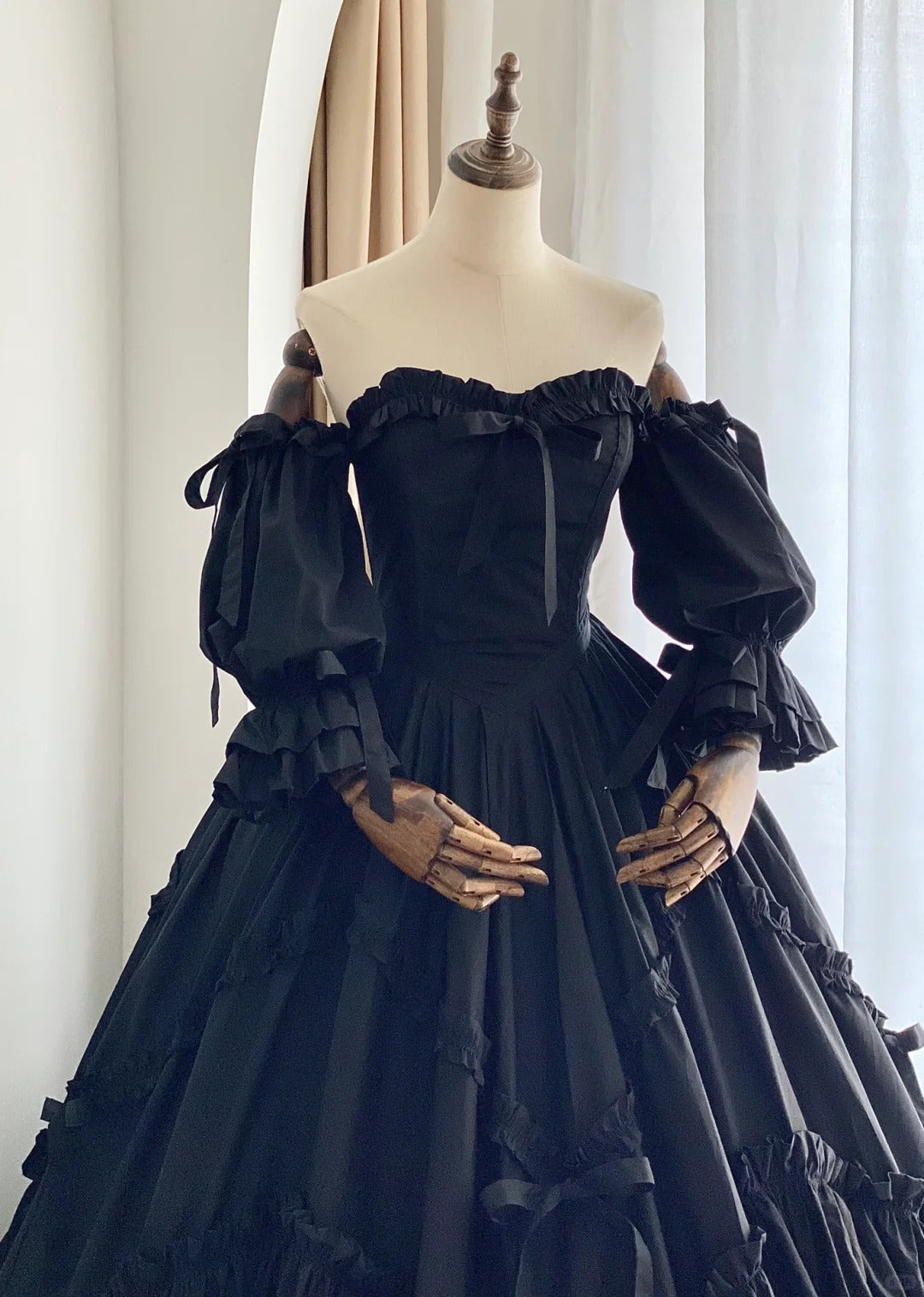 Stunning Prom Dress Black Square Neck Pleated Evening Dress Ball Gown Birthday Party Dress    D2853