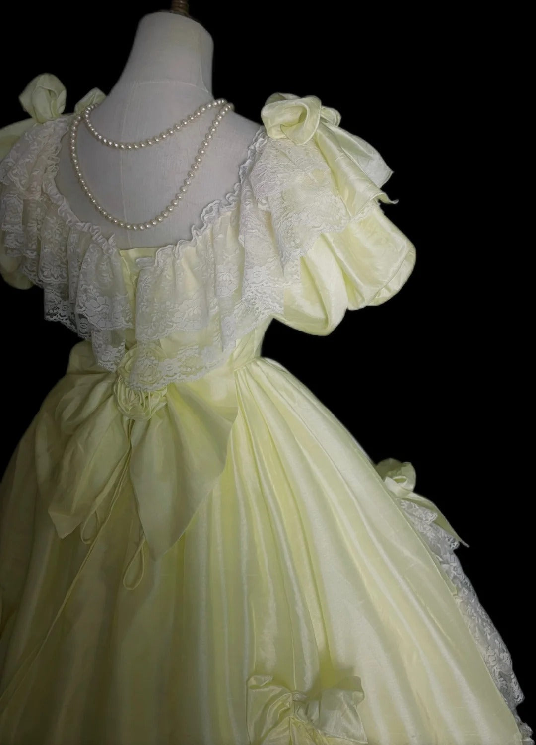 Sweet Prom Dress Crew Neck Pleated Lace Ball Gown Evening Dress Birthday Party Dress    D2865