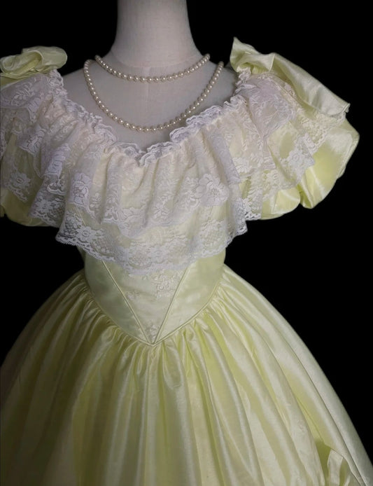 Sweet Prom Dress Crew Neck Pleated Lace Ball Gown Evening Dress Birthday Party Dress    D2865