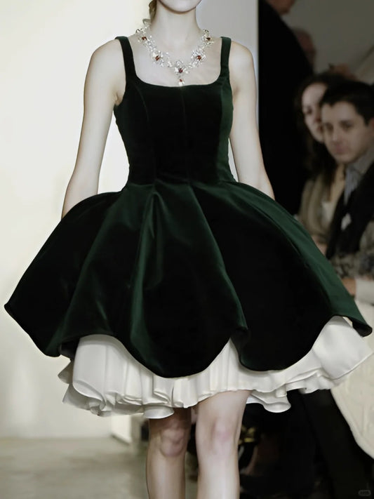 Charming Homecoming Dress Spaghetti Straps Pleated Short Prom Dress Party Dress    D2868