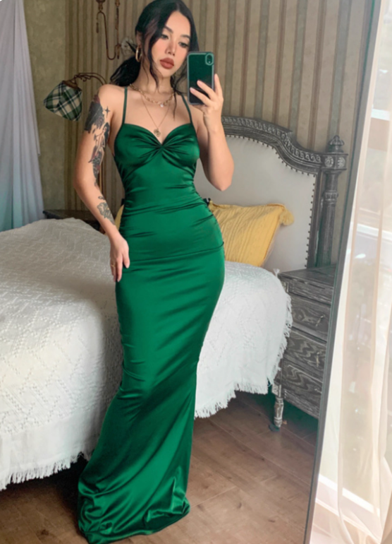 Sexy Summer Dress Spaghetti Straps Pleated Backless Women Dress Vacation Outfits Party Dress   D2880