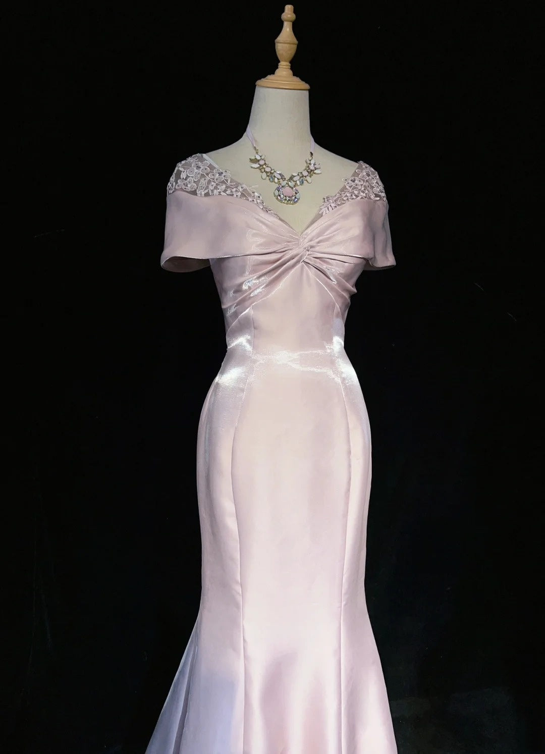 Sweet Prom Dress V-neck Pleated Mermaid Gala Dress Evening Dress Birthday Dress    D2902