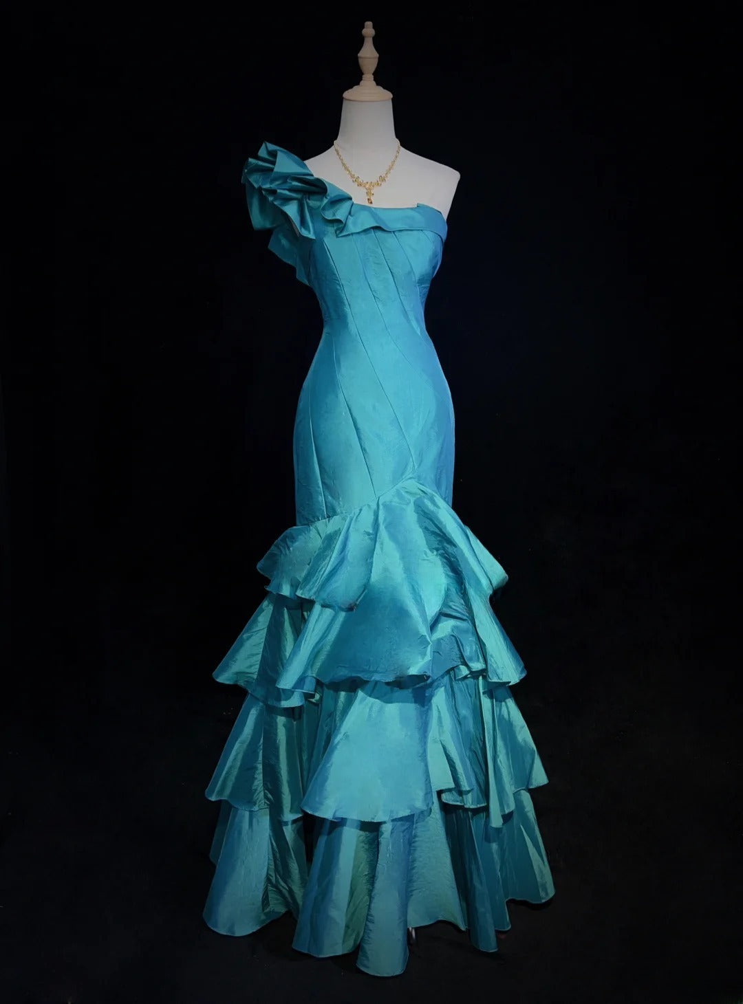 Beauty Prom Dress One Shoulder Pleated Tiered Mermaid Evening Dress Gala Dress Party Dress   D2909