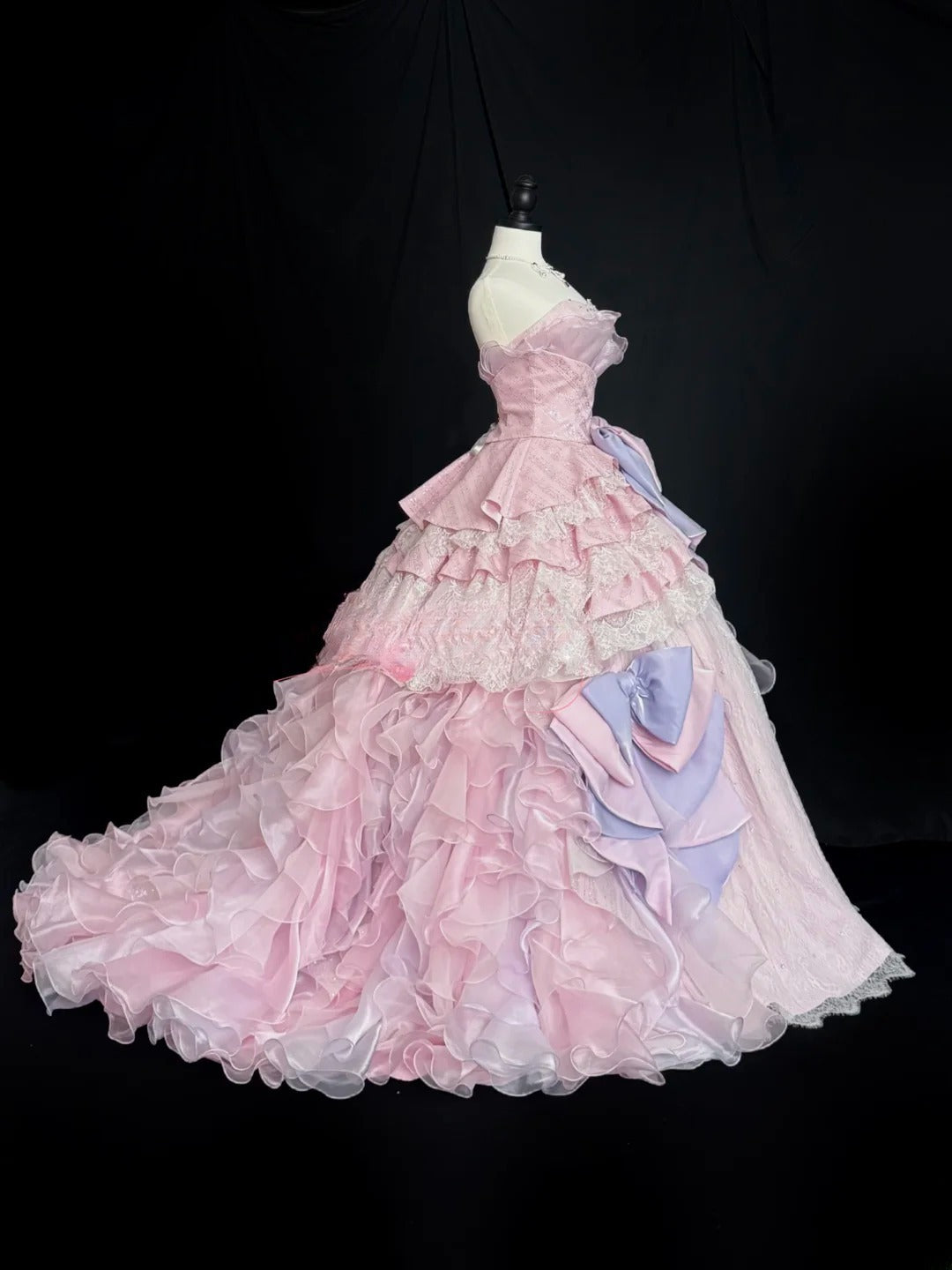 Pretty Prom Dress Strapless Lace Ruffle Ball Gown Evening Dress Sweet 16 Dress    D2838