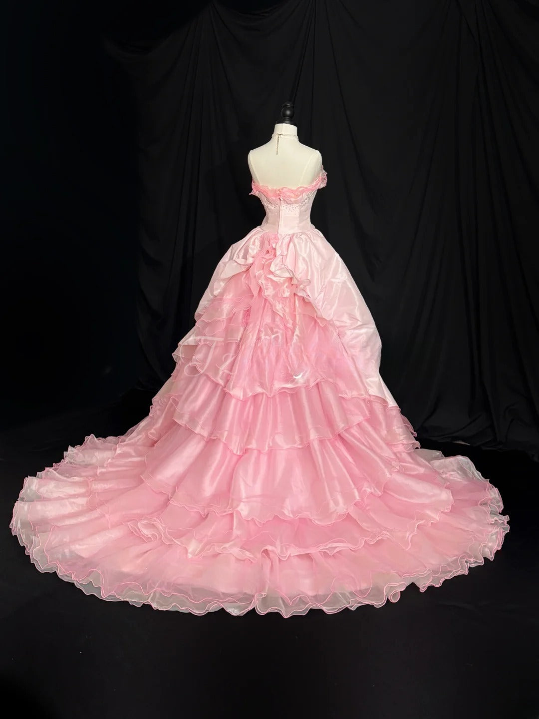 Cute Prom Dress Strapless Ruffle Pearl Ball Gown Evening Dress 16th Dress  D2846