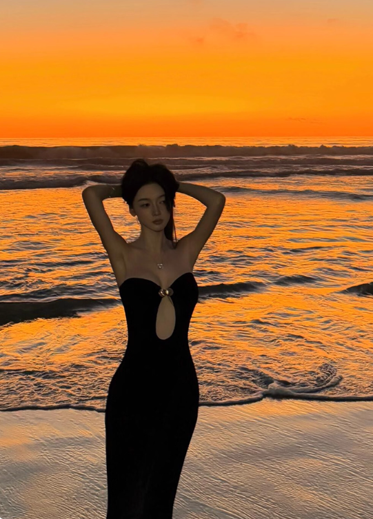 Sexy Women Dress Black Sweetheart Fitted Vacation Dress Seaside Party Dress Summer Date Dress   D2960