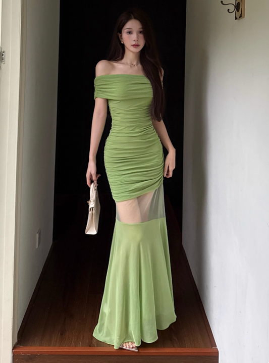 Pretty Summer Dress Off Shoulder Pleated Women Dress Vacation Seaside Date Dress Party Dress   D2965