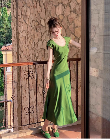 Minimalist Summer Dress Crew Neck Women Dress Vacation Dress Daily Date Dress   D2968