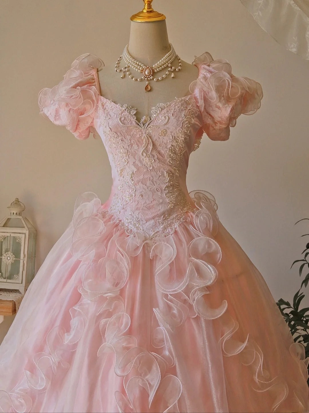 Cute Prom Dress Sweetheart Ruffle Backless Ball Gown Evening Dress Sweet 16th Dress D3003