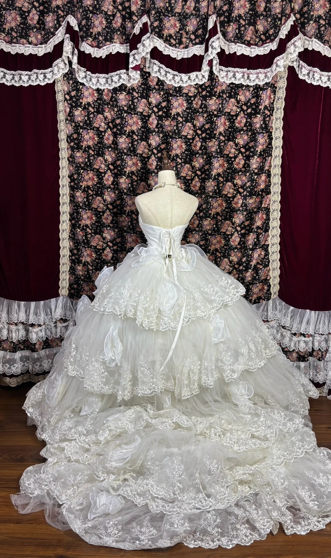 Stunning Ball Gown Sweetheart Beading Ruffle Birthday Dresses Evening Dress Quinceanera Dress Prom Dress     D3011