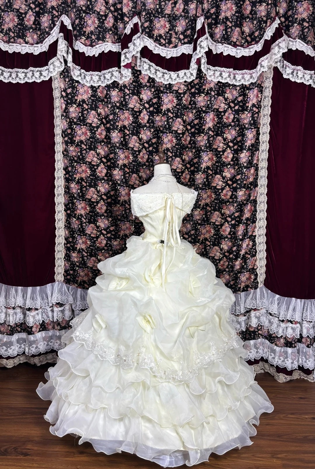 Cute Prom Dress Off Shoulder Ruffle Ball Gown Evening Dress Quinceanera Dress    D3015