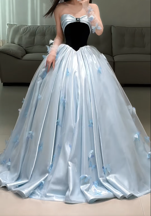 Stunning Prom Dress Sweetheart Pleated Ball Gown Evening Dress Sweet 16 Dress   D3028