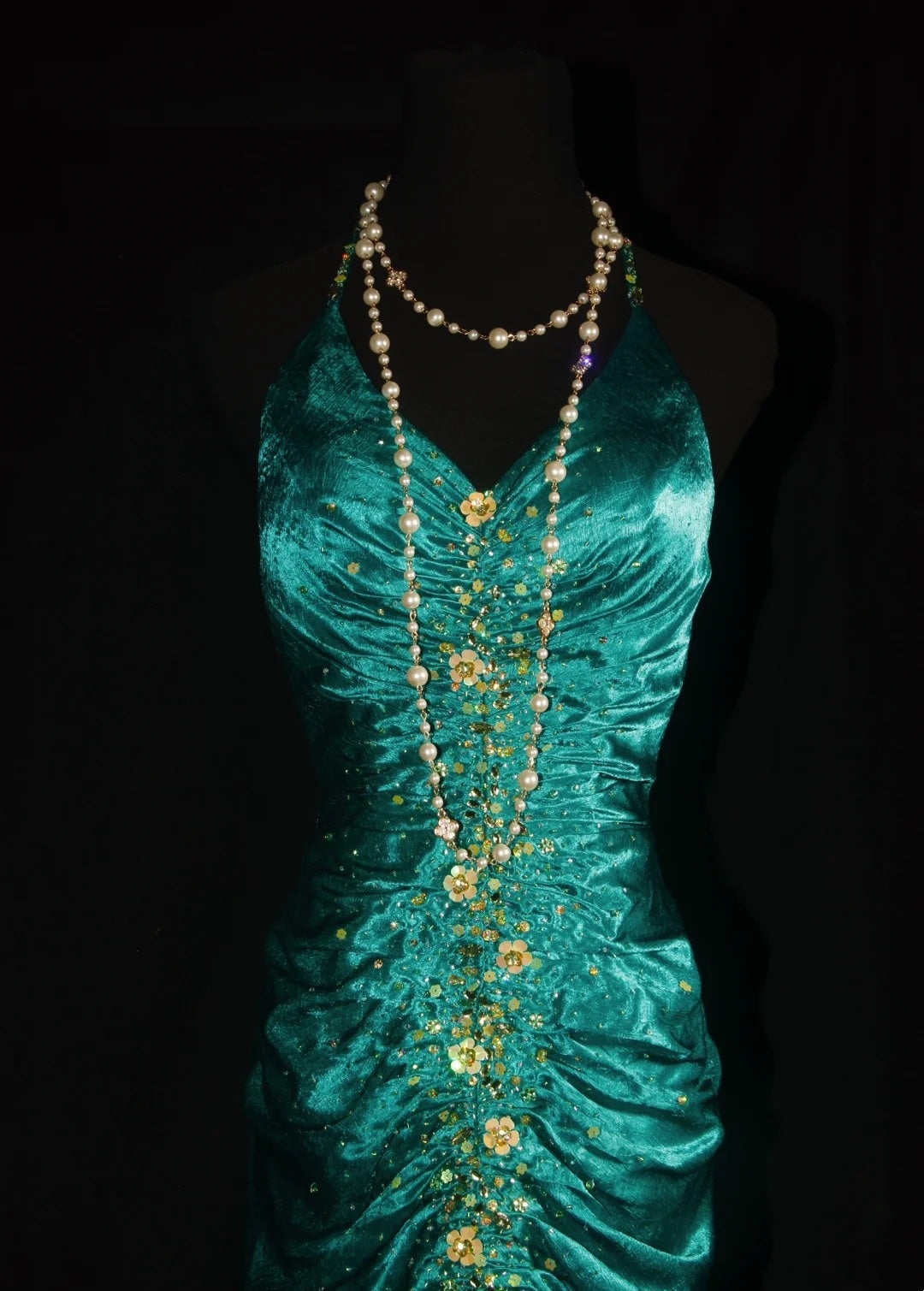 Gorgeous Prom Dress Halter Pleated Evening Dresses Gala Dress D3041
