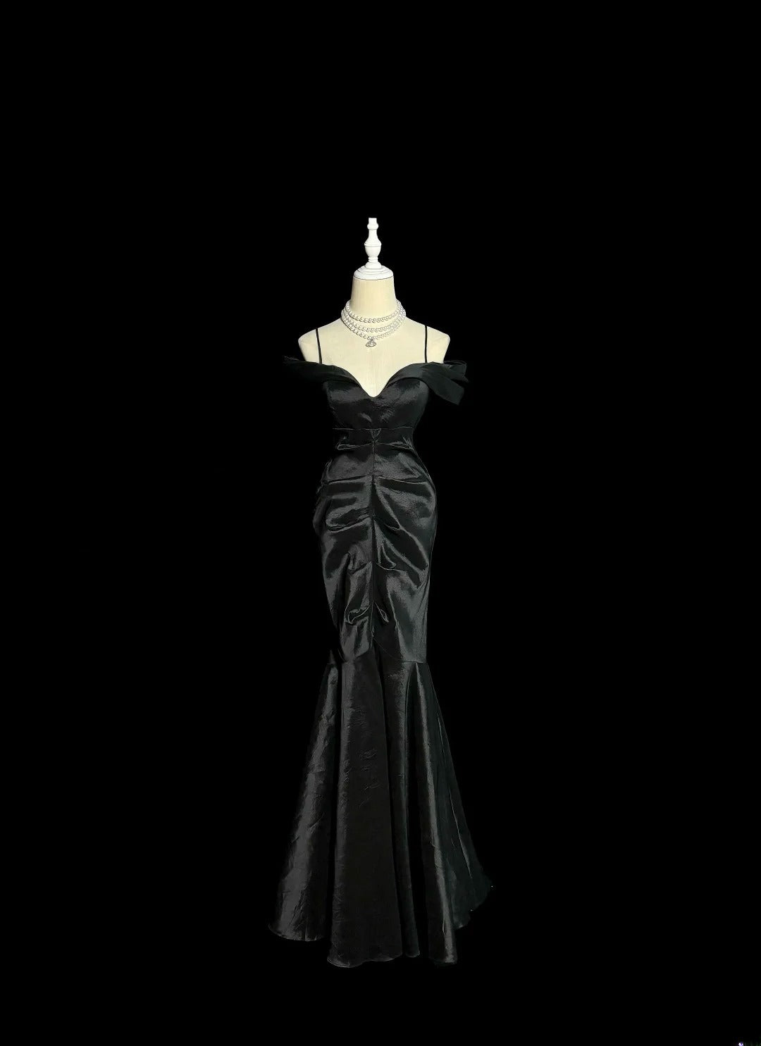 Stunning Prom Dress Black Off Shoulder Pleated Mermaid Evening Dresses Gala Dress D3042