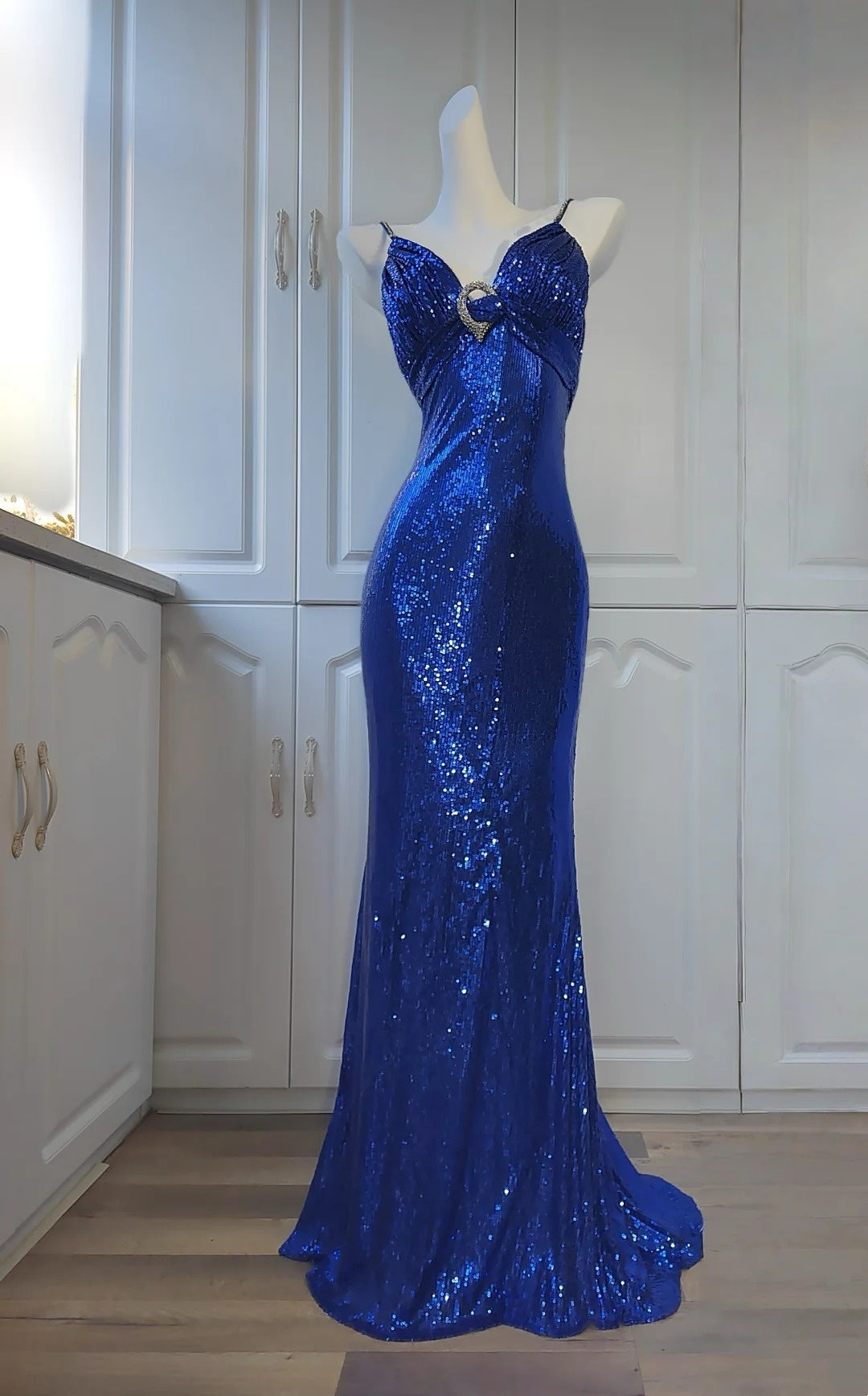 Shiny Prom Dress Spaghetti Straps Sequins Evening Dresses Gala Dress Party Dress D3048