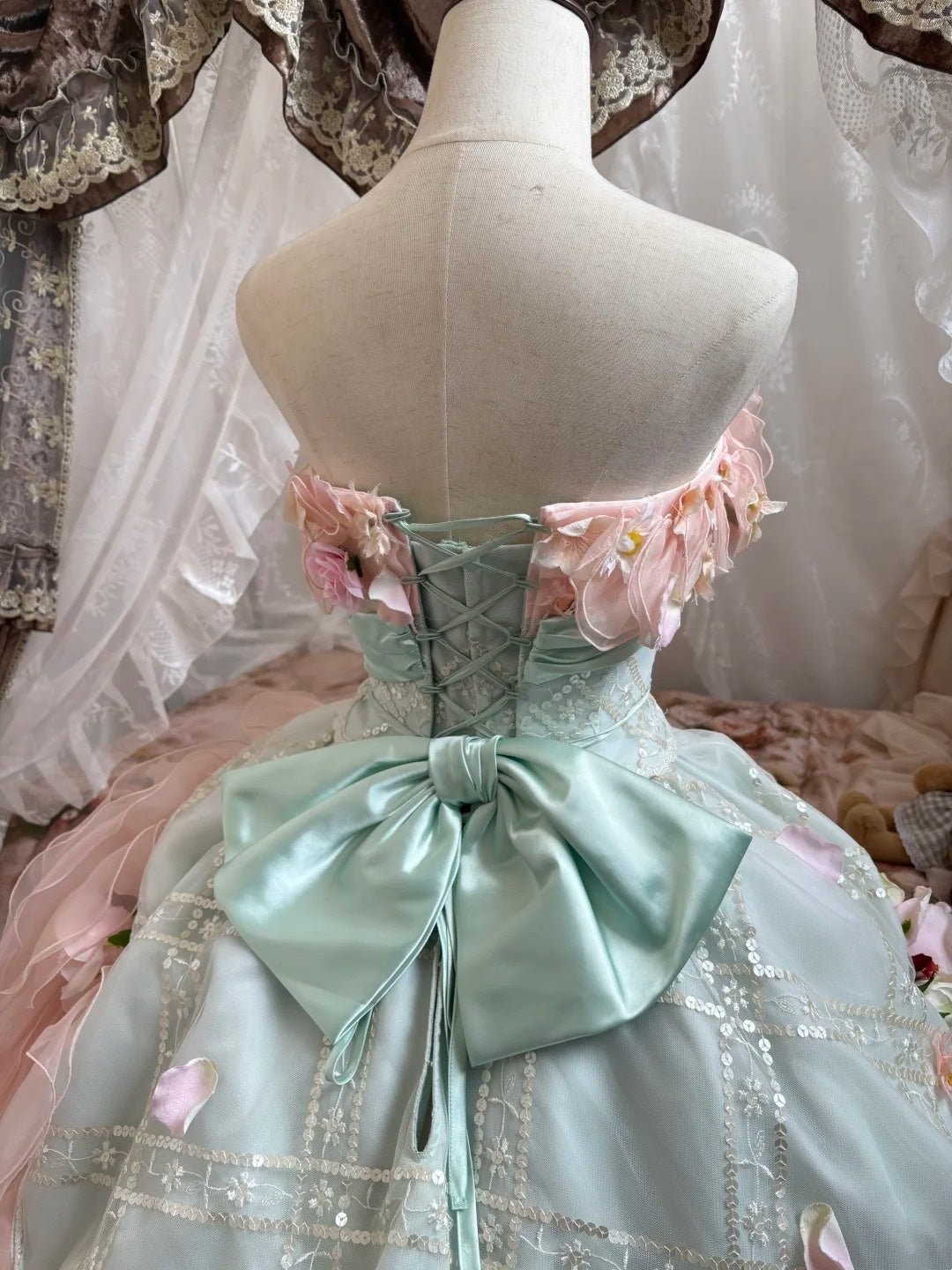 Sweet Prom Dress Strapless Flower Ruffle Ball Gown Evening Dress Quinceanera Dress  D3050