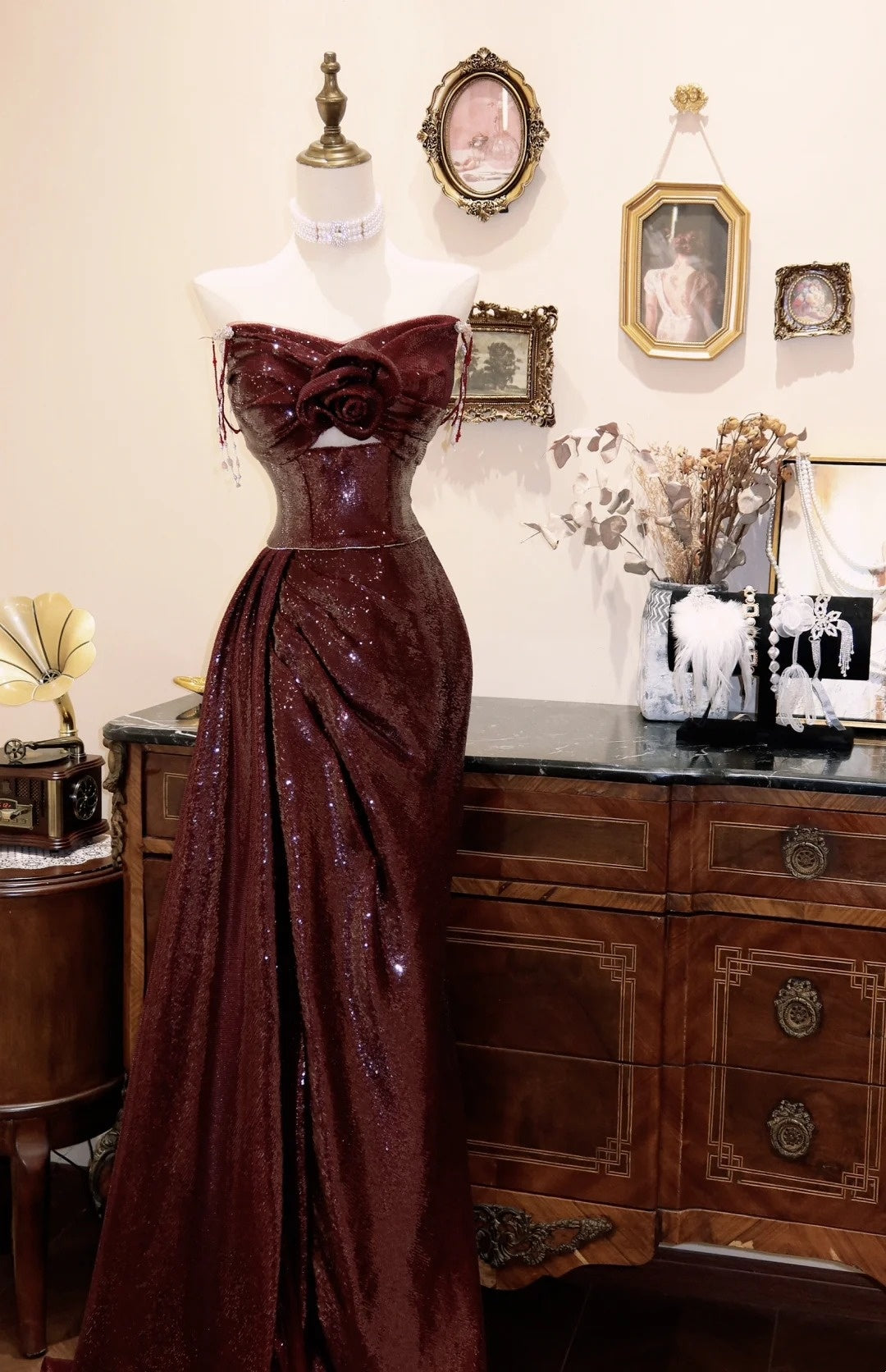 Shiny Prom Dress Strapless Pleated Rose Evening Dress Gala Dress   D3079