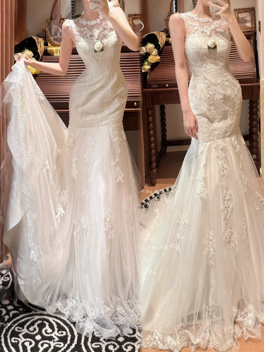 Elegant Crew Neck Lace Pleated Mermaid Wedding Dress D3116