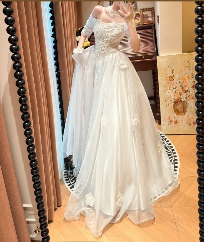 Romantic Off Shoulder Pleated Wedding Dress D3119