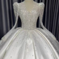 Superbe robe de mariée plissée à col en V et manches longues D3183