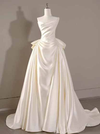 Charming Wedding Dress Strapless Pleated Wedding Dress D3228