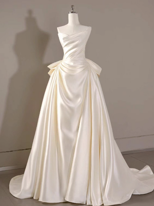 Charming Wedding Dress Strapless Pleated Wedding Dress D3228