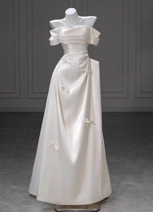 Elegant Wedding Dress A Line Off Shoulder Pleated Wedding Dress  D3233