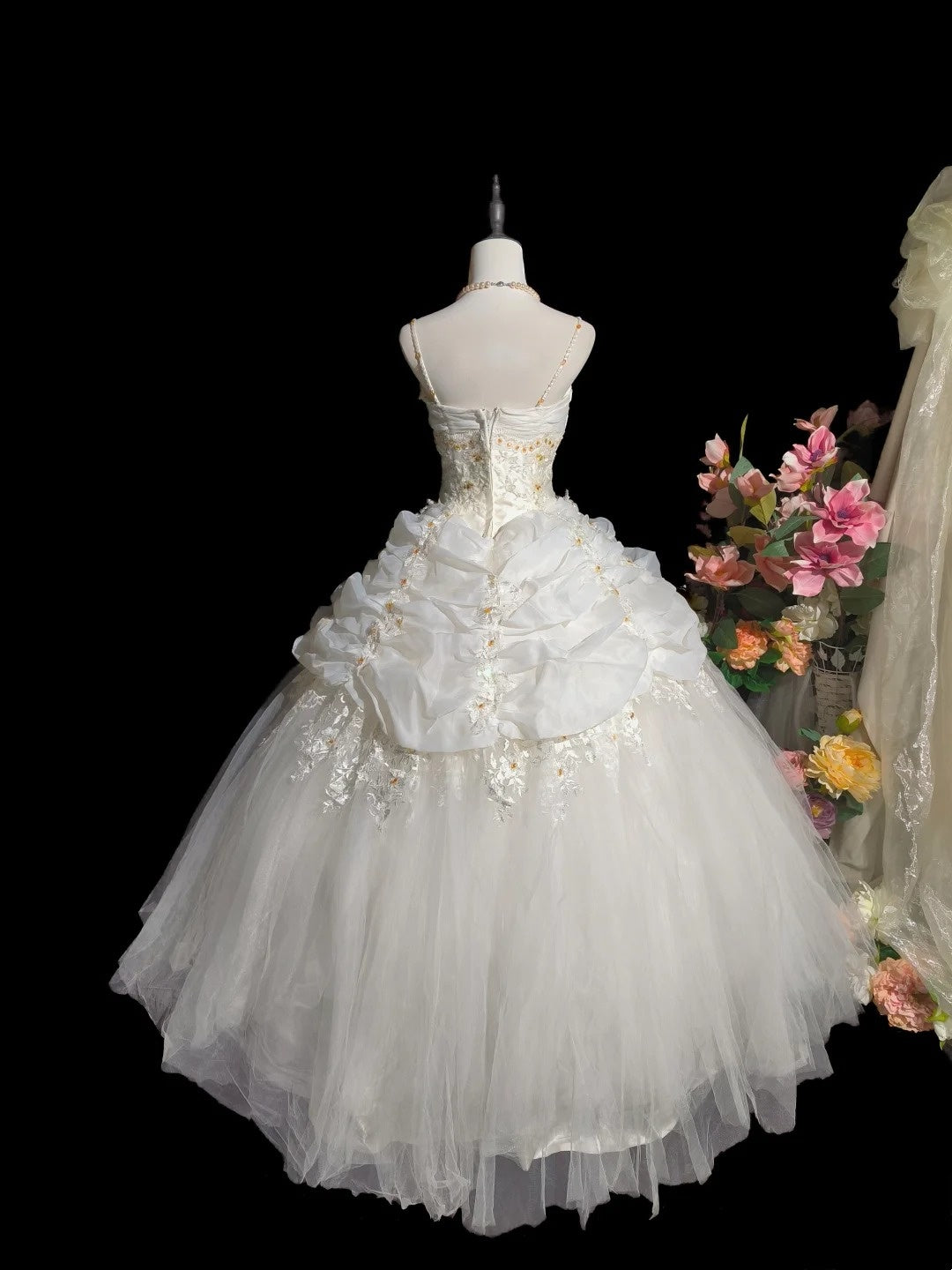 Beauty Wedding Dress Spaghetti Straps Pleated Tulle Wedding Dress  D3248