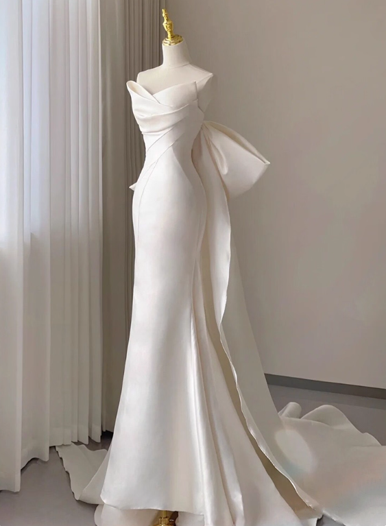 Beauty Wedding Dress Strapless Bowknot Pleated Mermaid Wedding Dress  D3259