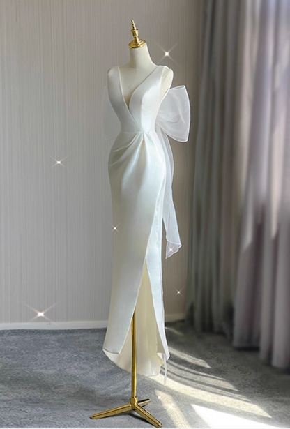 Minimalist Wedding Dress V-neck Pleated Slit Wedding Dress  D3262