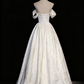 Charmante robe de mariée plissée à épaules dénudées D3300