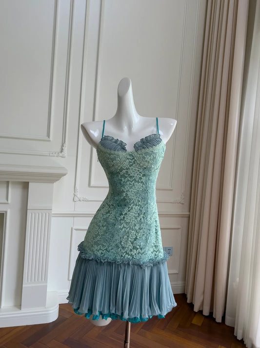 Robe de soirée courte plissée à bretelles spaghetti, tenue de soirée d'anniversaire, robe de cocktail D3339