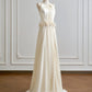 Charmante robe de mariée trapèze à col ras du cou et plissée D3387