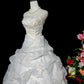 Retro Wedding Dress Strapless Pleated Ruffle Wedding Dress  D3421