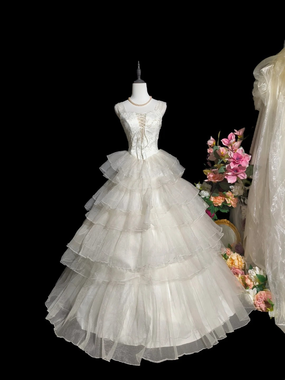 Robe de mariée beauté A-Line, décolleté en cœur, plissée, D3302