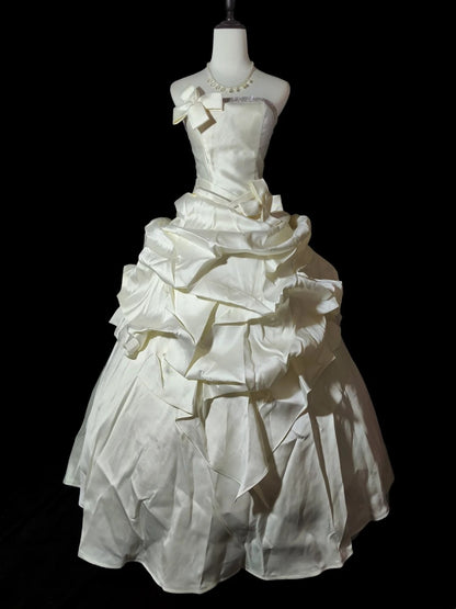 Robe de mariée beauté A-Line, décolleté en cœur, plissée, D3302