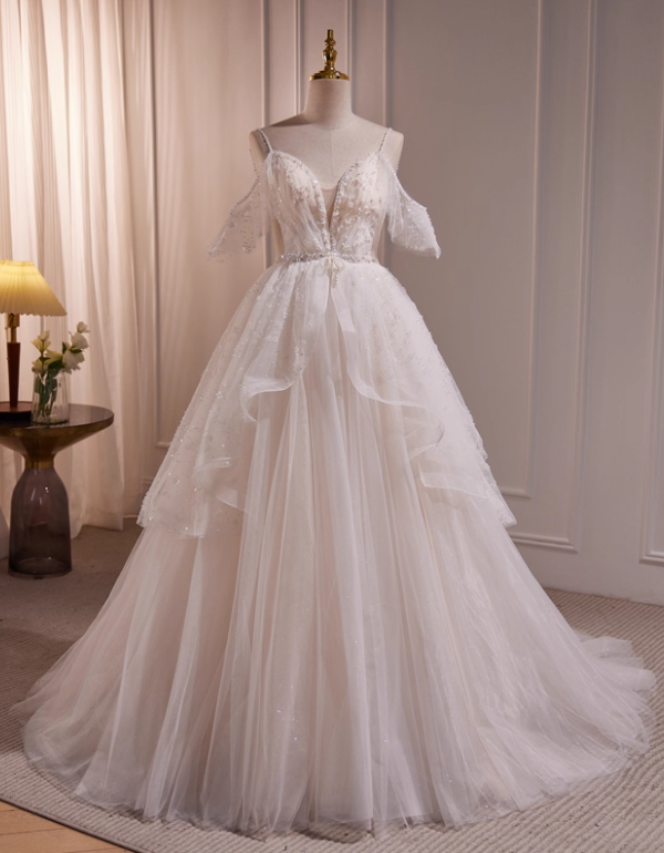 Robe de mariée beauté A-Line, décolleté en cœur, plissée, D3302