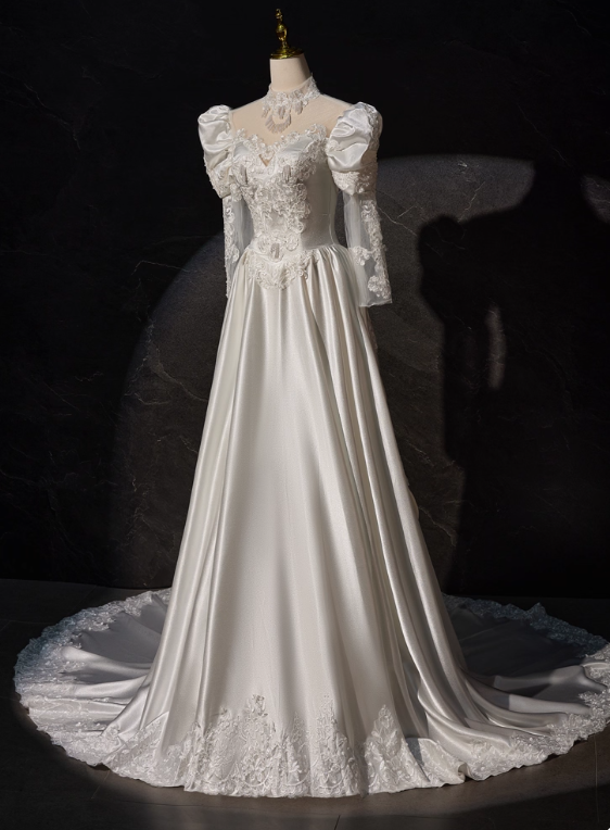 Robe de mariée beauté A-Line, décolleté en cœur, plissée, D3302