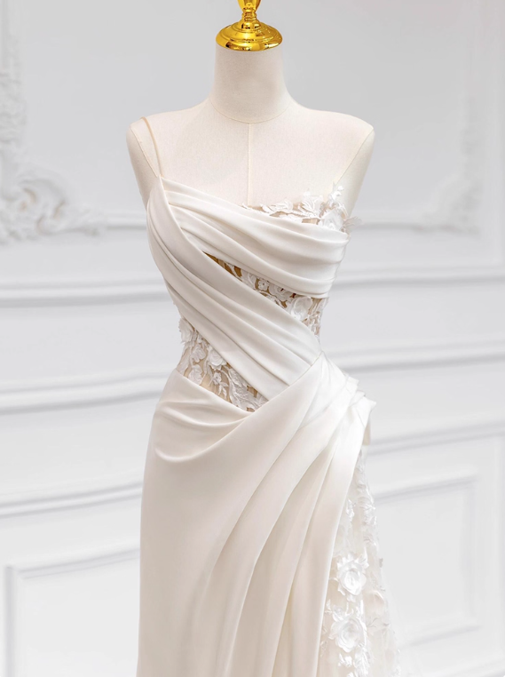 Robe de mariée beauté A-Line, décolleté en cœur, plissée, D3302