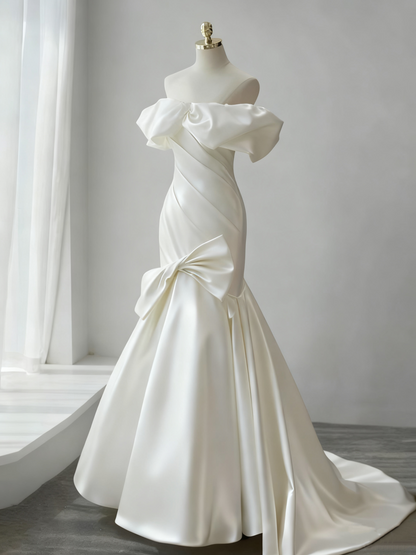 Stunning Wedding Dress Off Shoulder Pleated Mermaid Wedding Dress   D3483