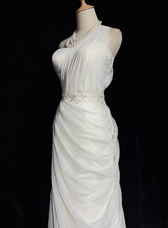 Robe de mariée beauté A-Line, décolleté en cœur, plissée, D3302