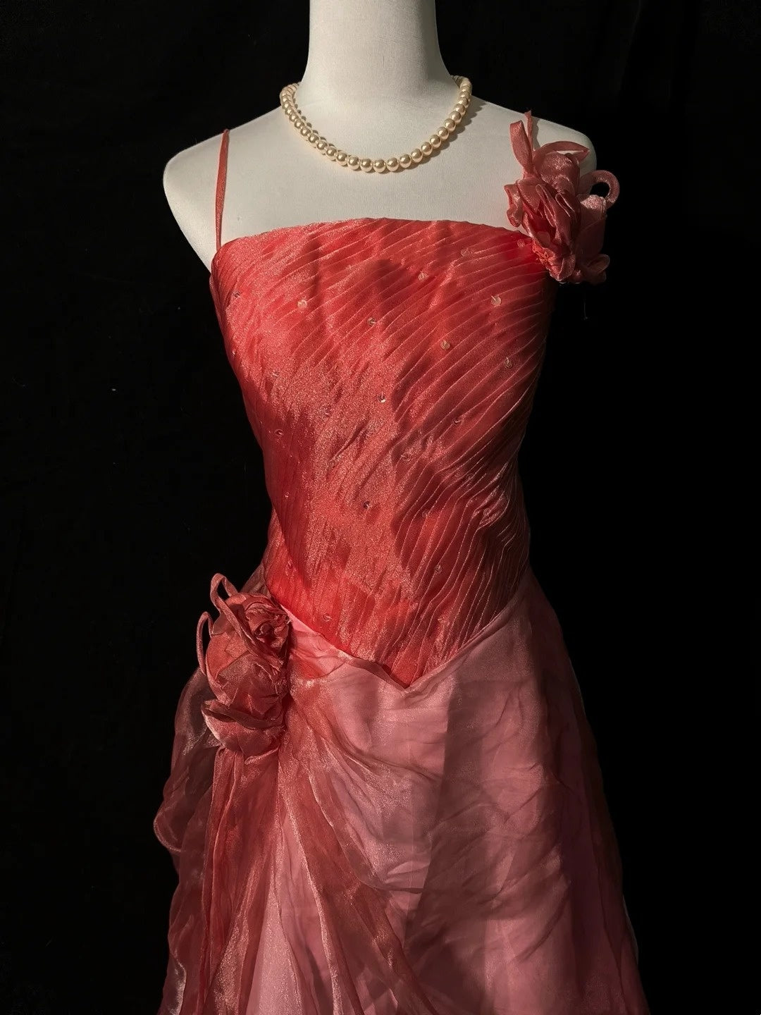 Beauty Prom Dress A Line Halter Pleated Tulle Evening Dress Birthday Party Dress  D3527