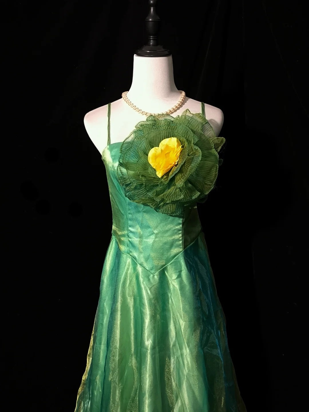 Stunning Prom Dress A Line Spaghetti Straps Tulle Flower Evening Dress Birthday Party Dress   D3552