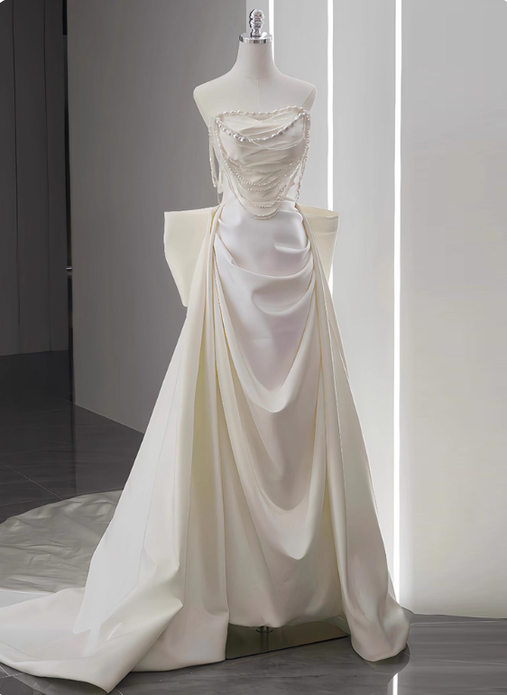 Elegant Wedding Dress A Line Strapless Pleated Wedding Dress  D3254