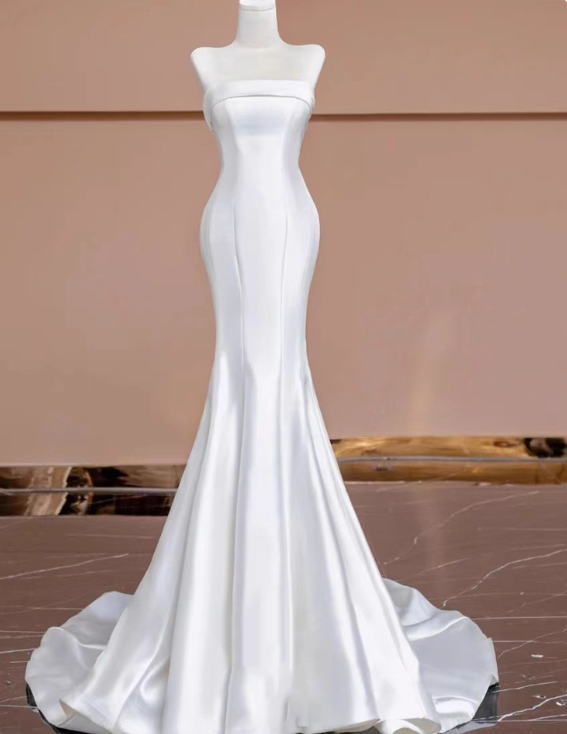 Minimalist Wedding Dress Strapless Pleated Mermaid Wedding Dress  D3256
